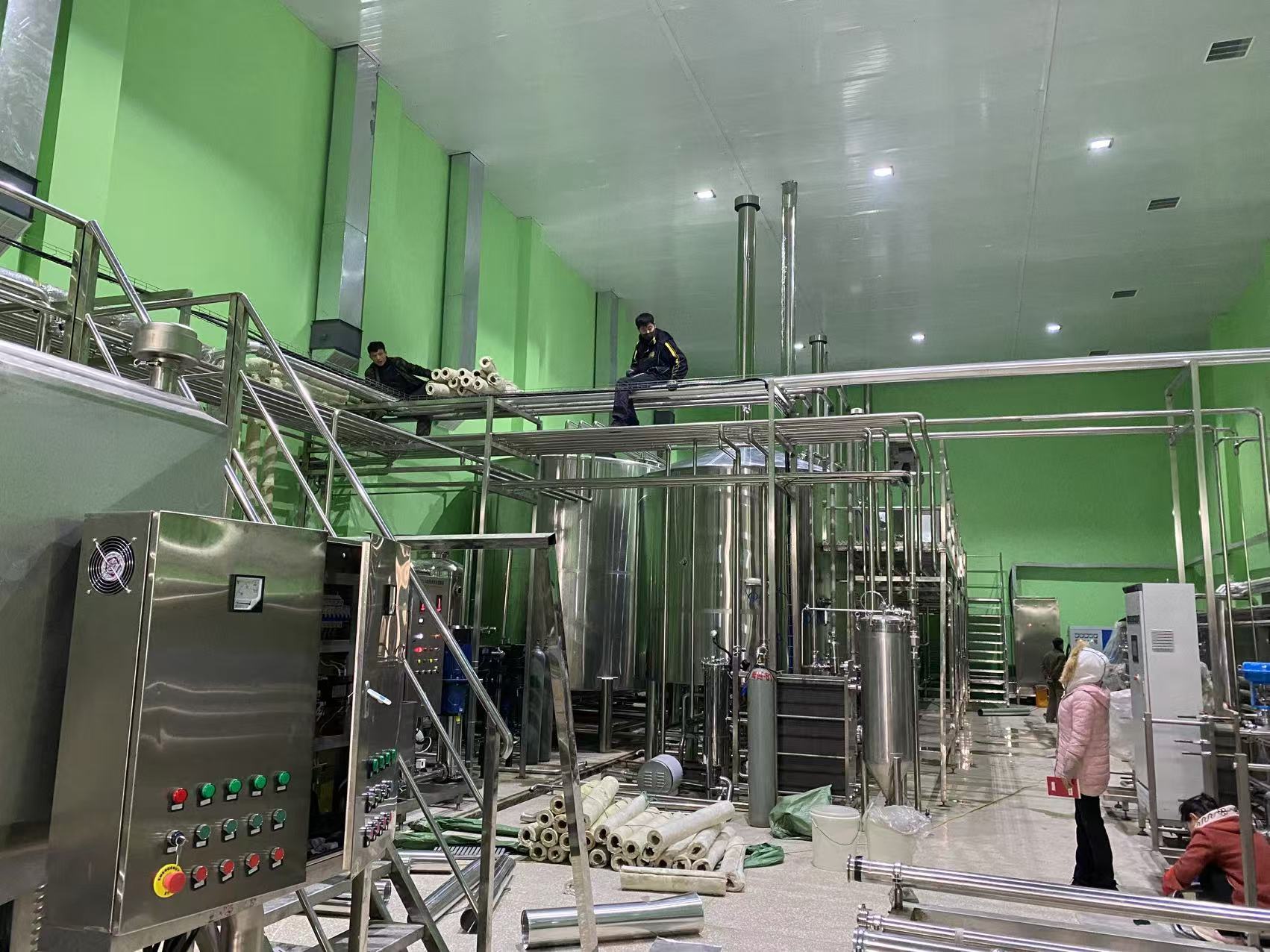 西盟精酿啤酒设备厂—精酿啤酒设备制造：传承工艺与创新科技的交融